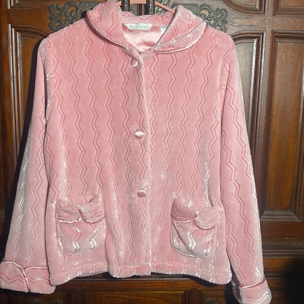 Kay Anne vintage ultra soft velour jacket. Pink! Pink! Pink!   ✧～(ゝᴗ ∂ )